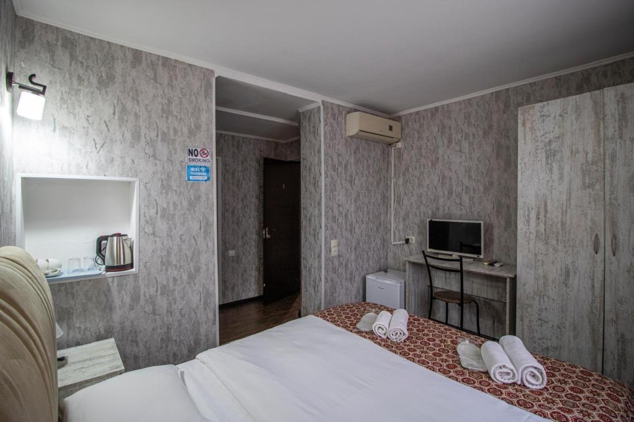 Hotelharmony Tbilisi Exterior foto